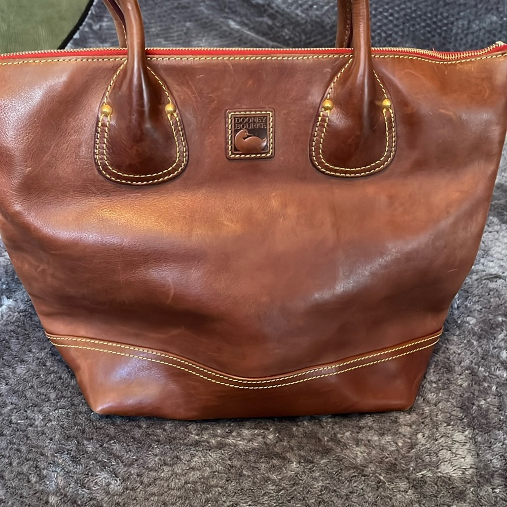 Dooney and Bourke Florentine tulip shopper